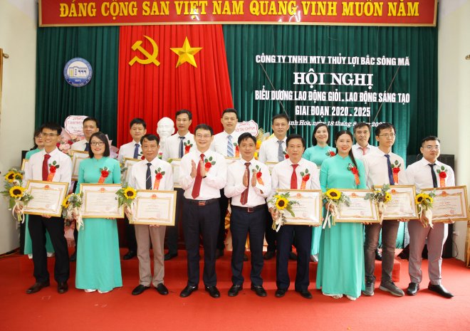 Cá nhân 1.jpg